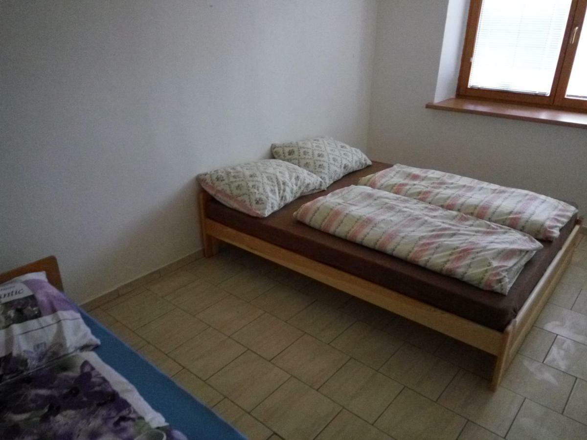 Apartman Suchdol Leilighet Bujanov Eksteriør bilde