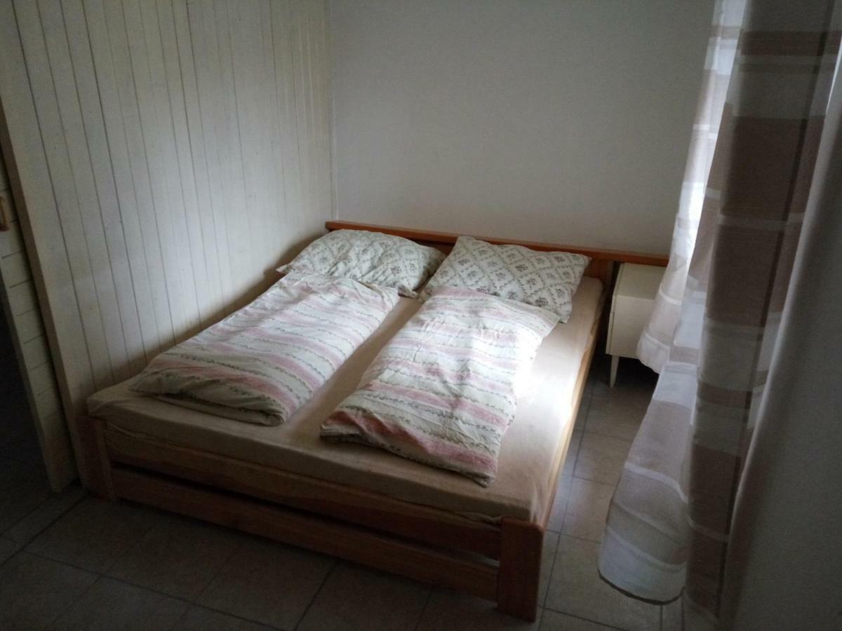 Apartman Suchdol Leilighet Bujanov Eksteriør bilde